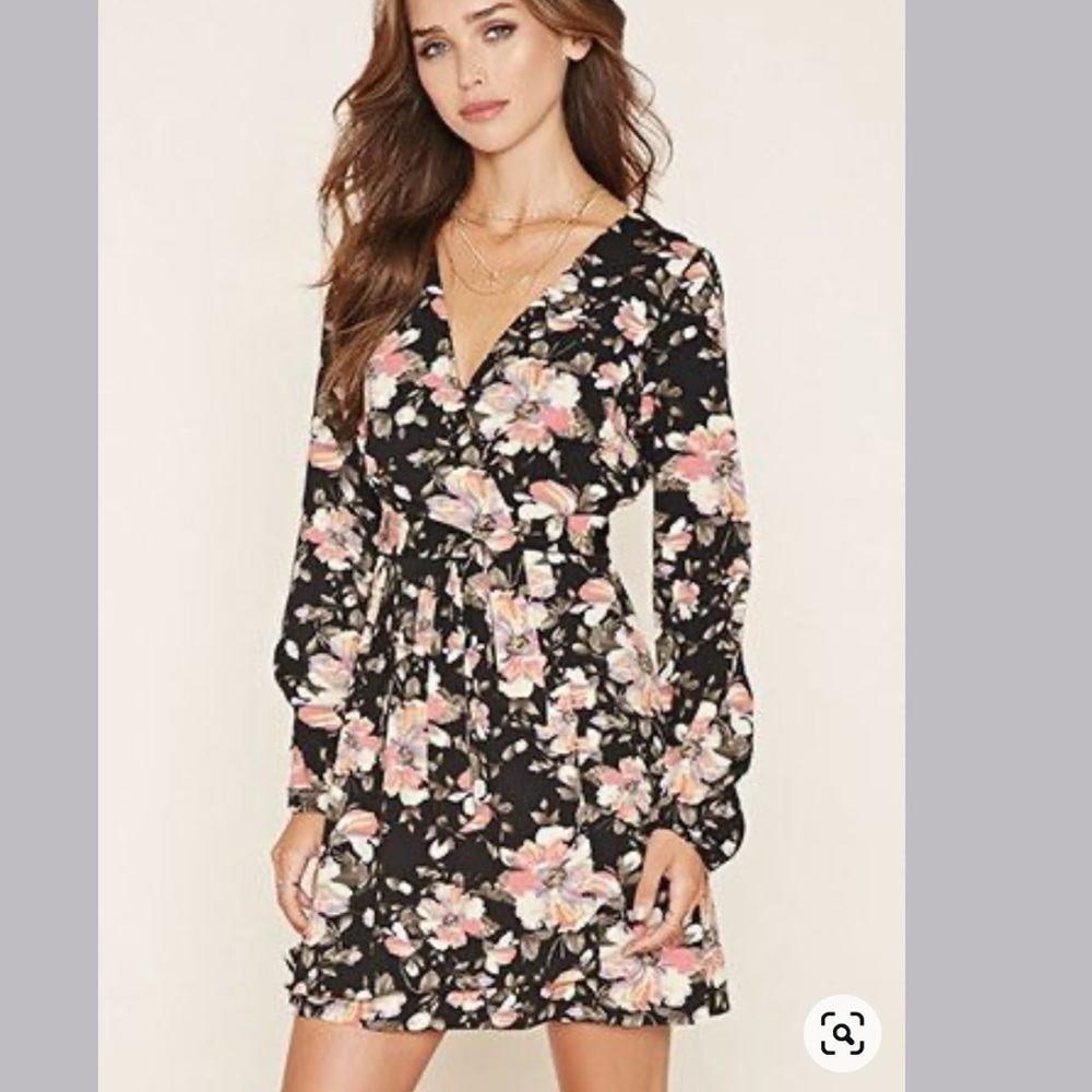 Forever 21•NWOT Contemporary Casual Dress